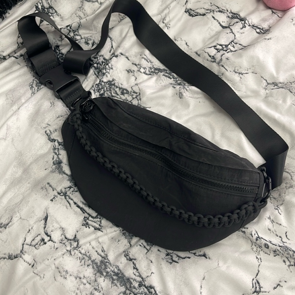 Steve Madden Fanny pack